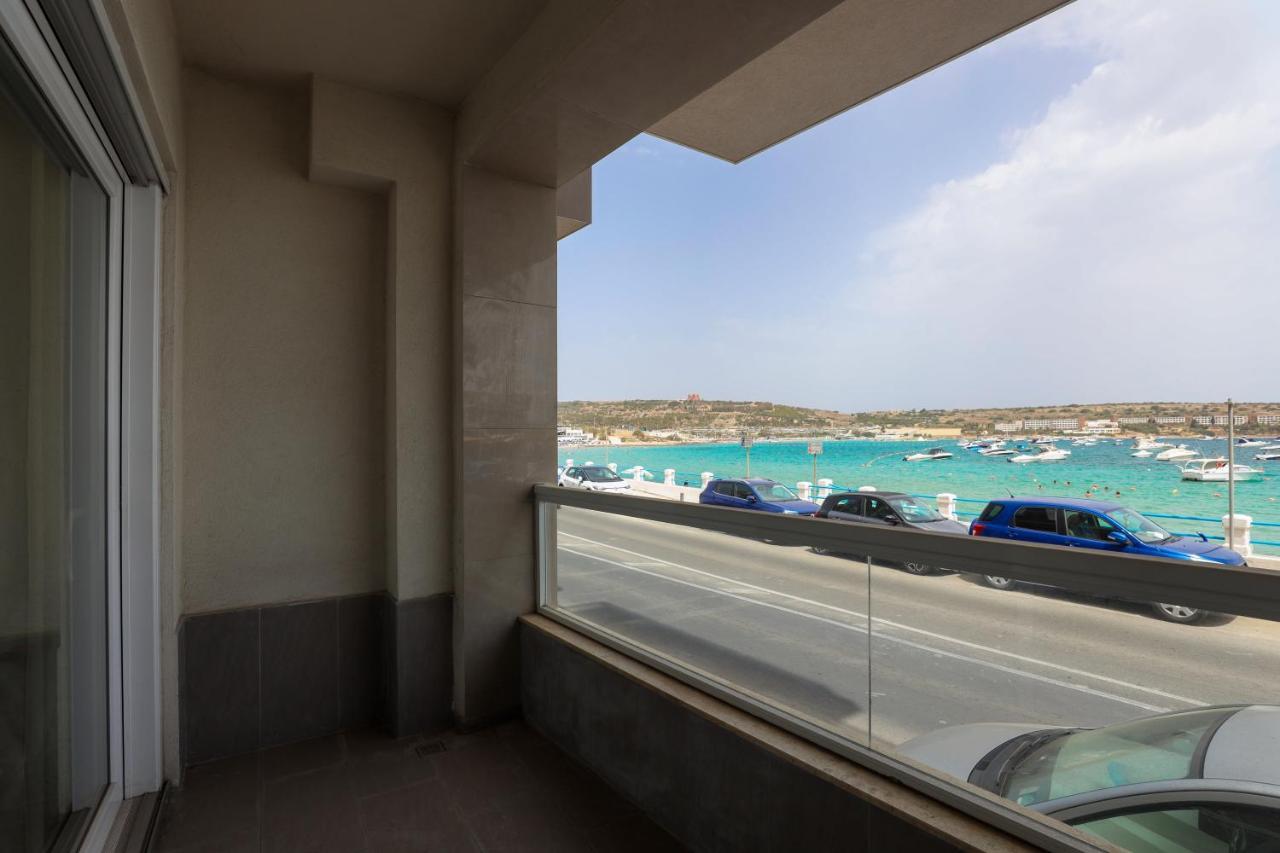 Malta'S Beachfront Apartment In 멜리에하 외부 사진